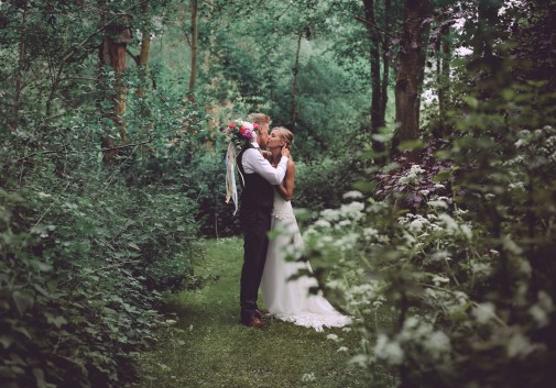 couple-amour-nature-vert-mariage