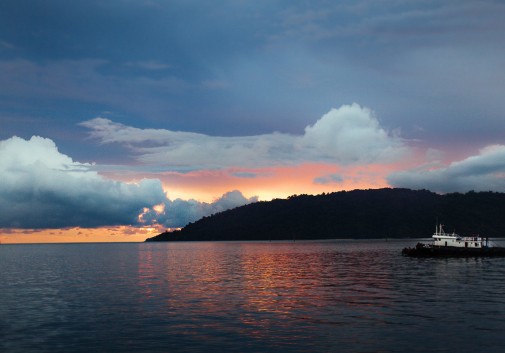 paysage-bateau-mer-nuage-malaisie